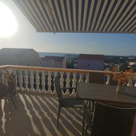 Niko * Povljana
